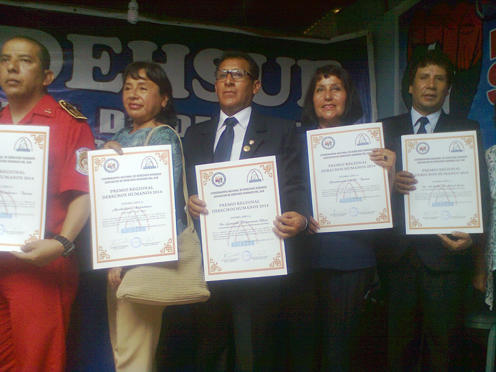 LA FUNDACION ELIC CON LAS  INSTITUCIONES QUE RECIBIERON EL PREMIO REGIONAL A LOS DERECHOS HUMANOS  2014